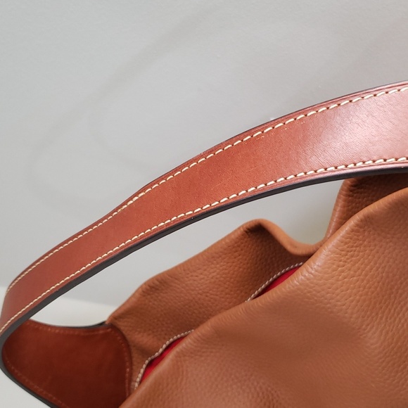 Dooney and Bourke Caramel Logo Lock shoulder bag - Picture 4 of 10